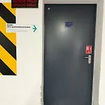Al-dom De Luxe Z Bocznym Widokiem Na Morze I Miejscem W Hali Garazowej Kolobrzeg