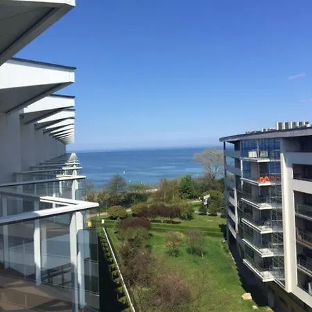 Al-dom Seaside Z Bocznym Widokiem Na Morze I Miejscem W Hali Garazowej * 科沃布热格