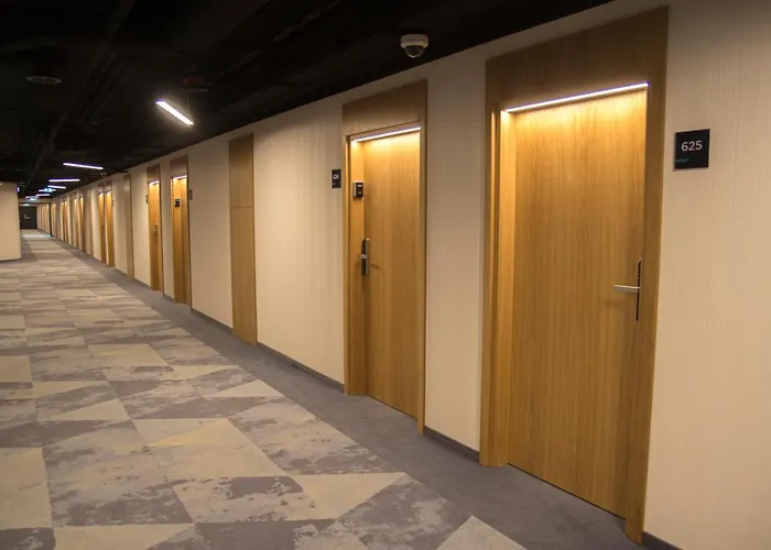 Al-dom Seaside Z Bocznym Widokiem Na Morze I Miejscem W Hali Garażowej Apartament Kołobrzeg