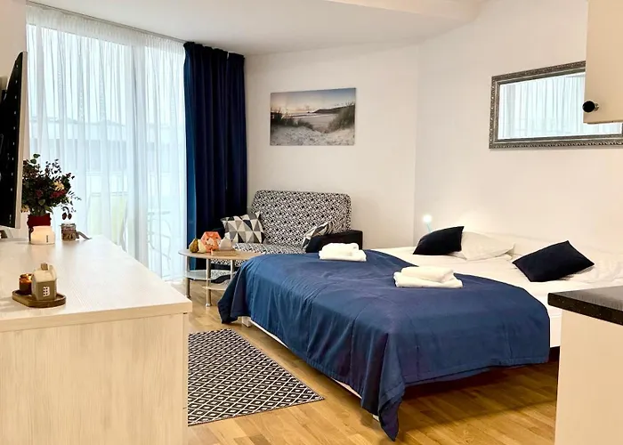 Al-dom Seaside Z Bocznym Widokiem Na Morze I Miejscem W Hali Garażowej Apartament Kołobrzeg