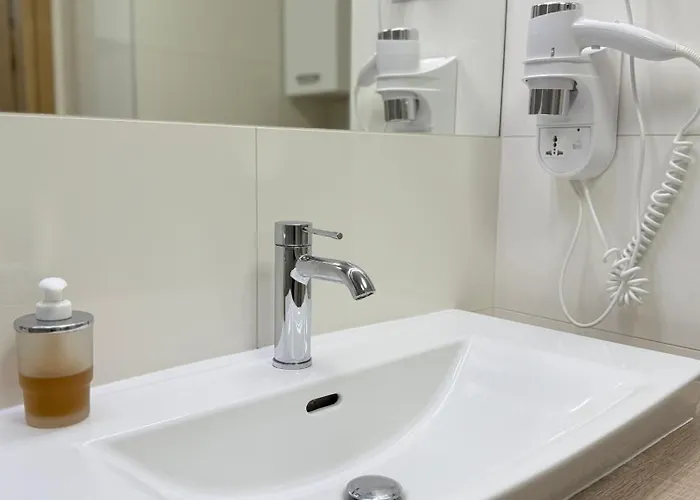 Al-dom Seaside Z Bocznym Widokiem Na Morze I Miejscem W Hali Garażowej *