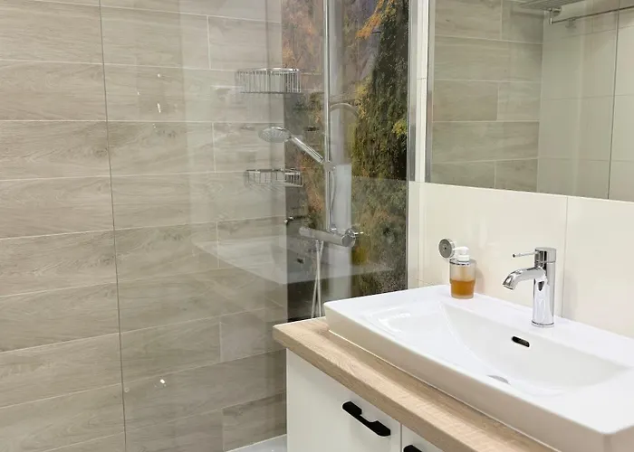 Apartament Al-dom Seaside Z Bocznym Widokiem Na Morze I Miejscem W Hali Garażowej