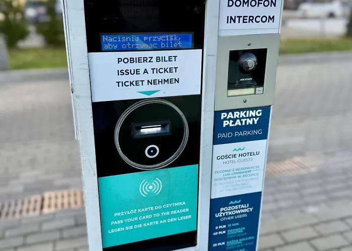 Al-dom Seaside Z Bocznym Widokiem Na Morze I Miejscem W Hali Garażowej *