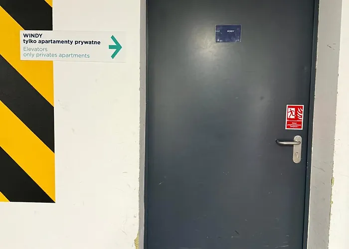 Al-dom Seaside Z Bocznym Widokiem Na Morze I Miejscem W Hali Garażowej Kołobrzeg